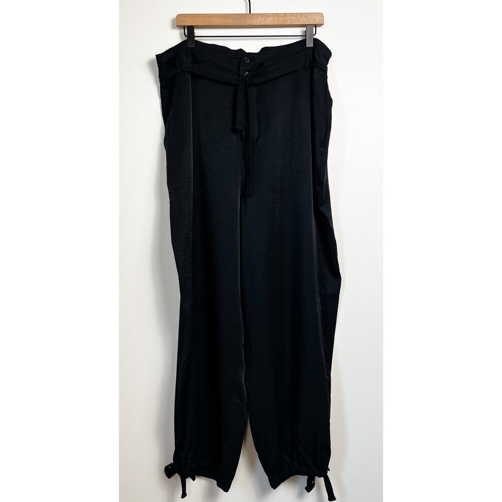 Women's Straight-Leg Drawstring Jogger Pants - Black - Picture 5 of 16